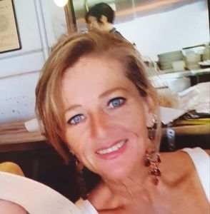 Meet your Posher, Leslie